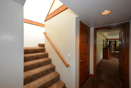 122 Middle Terrace By Catalina Vacations