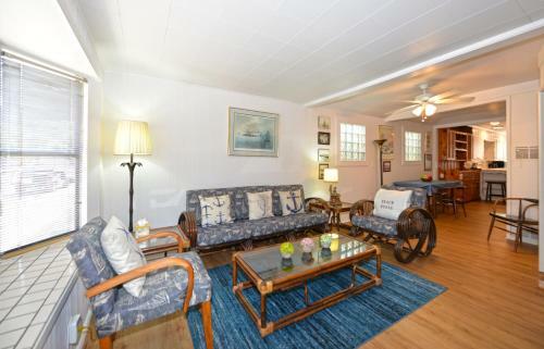 317 Catalina Avenue By Catalina Vacations
