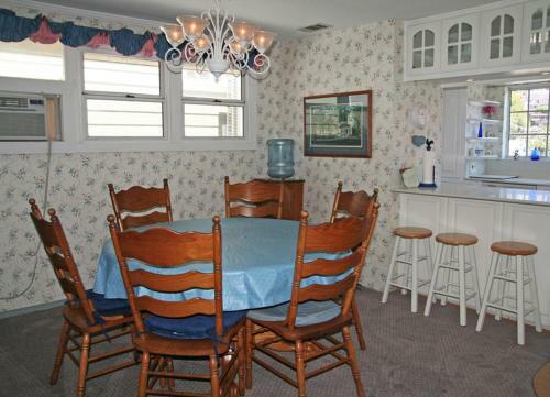 305 Sumner Avenue By Catalina Vacations