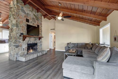 373 East Whittley By Catalina Vacations