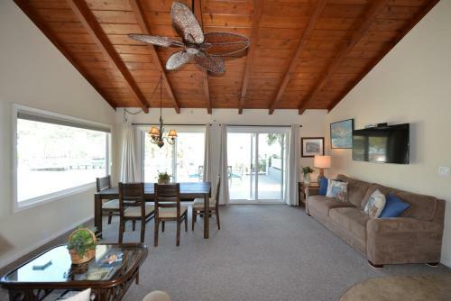 718 Crescent By Catalina Vacations