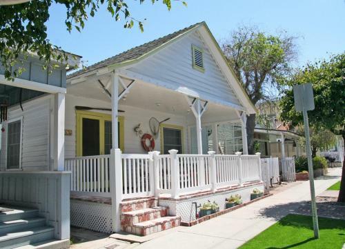 Location Location Homes By Catalina Vacations