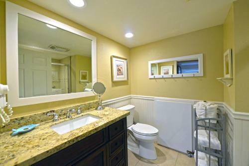 Bahia Vista Condos By Catalina Vacations