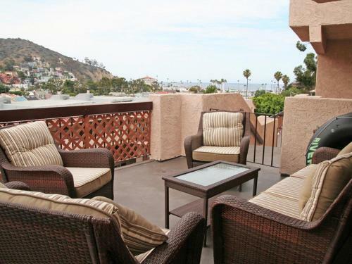 Bahia Vista Condos By Catalina Vacations