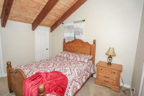 Bear Cub Den-1724 By Big Bear Vacations