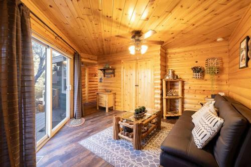 Curly Cabin - 1964 By Big Bear Vacations