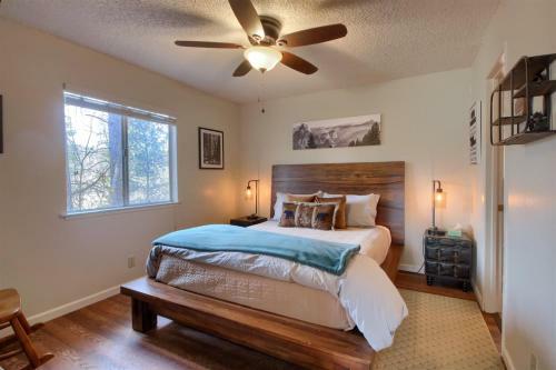 Bass Lake`s Honeybee Cabin