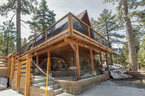 1 Bed 1 Bath Vacation Home In Big Bear