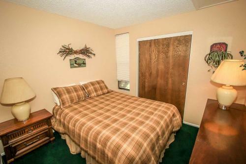 Boulder Creek-1412 By Big Bear Vacations
