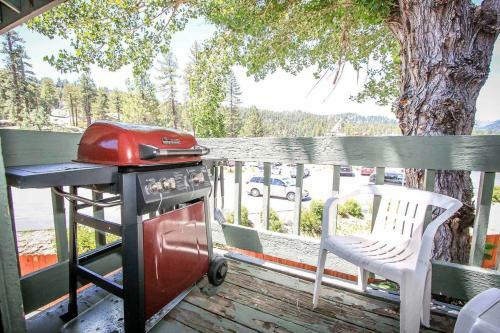 Boulder Creek-1412 By Big Bear Vacations