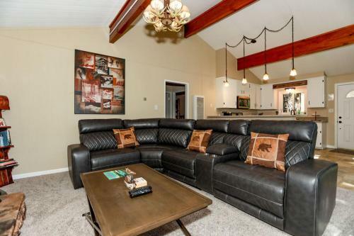 Chalet Monterey - 1955 By Big Bear Vacations
