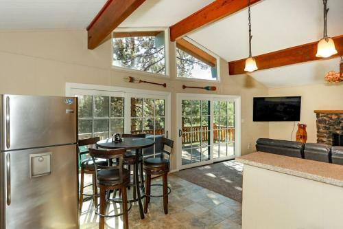 Chalet Monterey - 1955 By Big Bear Vacations