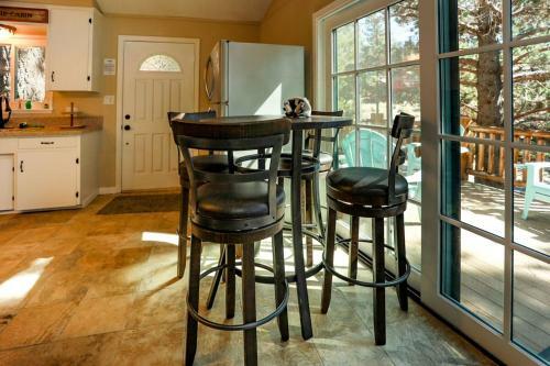 Chalet Monterey - 1955 By Big Bear Vacations