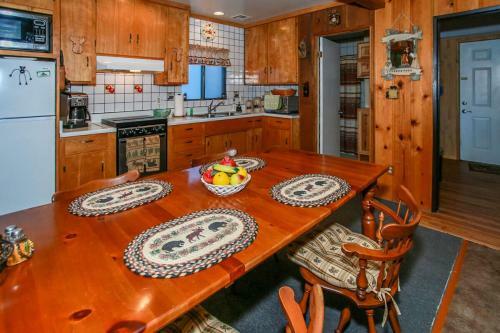 Moon Escape - 1961 By Big Bear Vacations