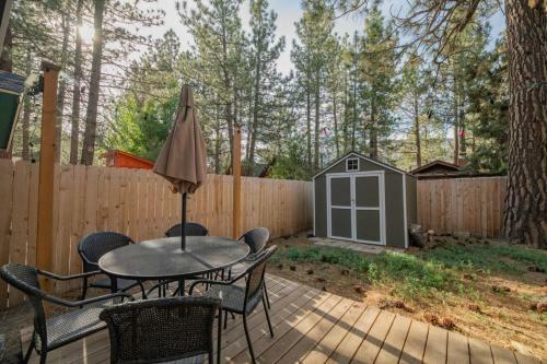 Shady Pine Cottage