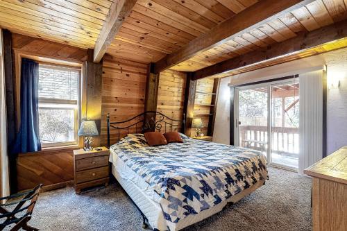 Skyfox Cabin