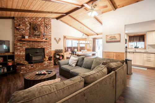 Alpine Trail - 1941 By Big Bear Vacations