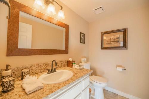 Viking Bear Lair Lakefront Condo
