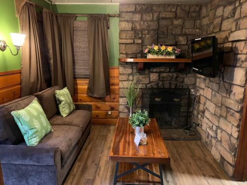 Hotel Grey Squirrel Resort