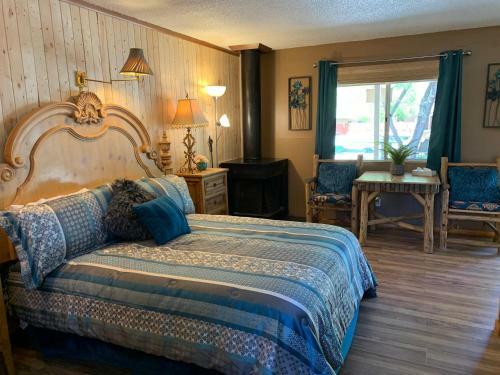 Hotel Grey Squirrel Resort