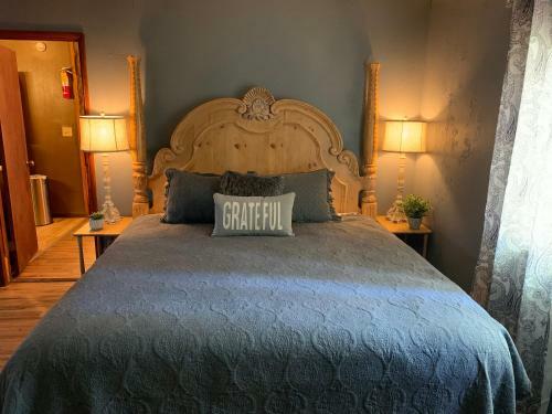 Hotel Grey Squirrel Resort