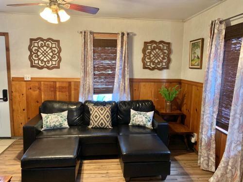 Hotel Grey Squirrel Resort