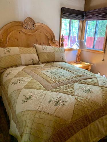 Hotel Grey Squirrel Resort