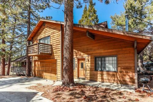 Cozy Hollow - 1890 By Big Bear Vacations