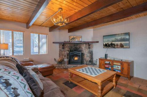Skyline Chalet