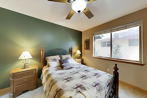 Apartamento All-suite Gem - Private Hot Tub & Game Room Duplex