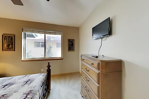 Apartamento All-suite Gem - Private Hot Tub & Game Room Duplex
