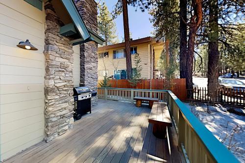 Apartamento All-suite Gem - Private Hot Tub & Game Room Duplex