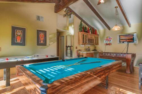 Family Fun House