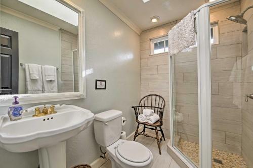 Big Bear House With Billiards - Steps To Ski Resort!