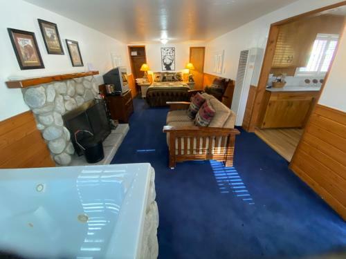 Lodge Moonridge Cabins