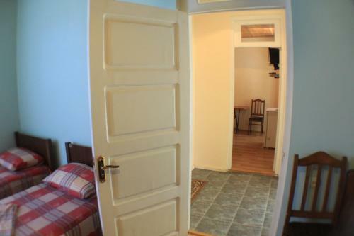 Hostal Guest House Luka