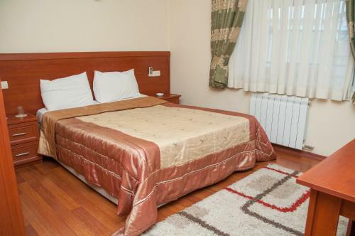 Family Hotel