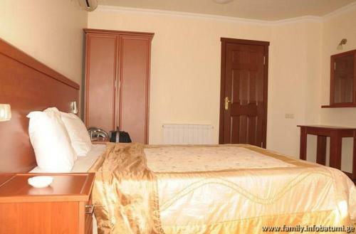 Family Hotel