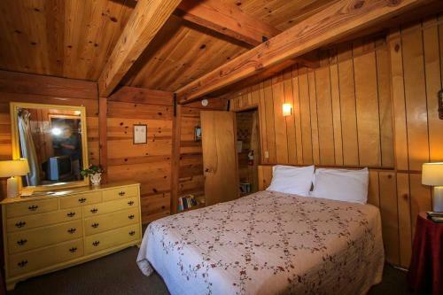 Foxwoods Cabin-1055 By Big Bear Vacations