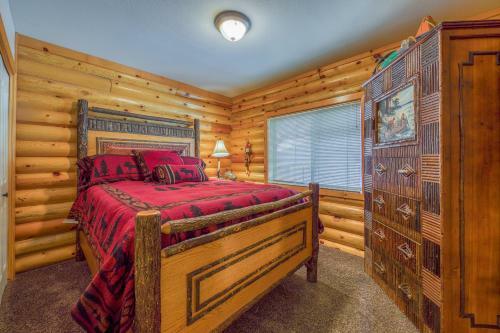 Teakwood In Bear Lake