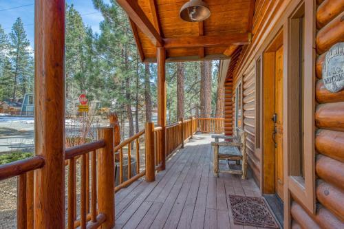 Teakwood In Bear Lake