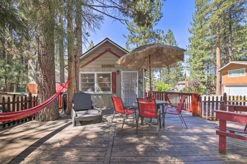 Pet-friendly Cabin - 5 Min To Big Bear Lake!