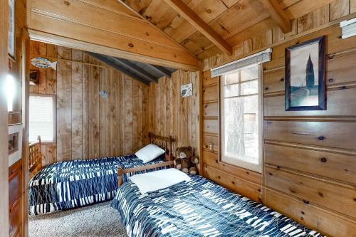 Cozy Bear Cabin