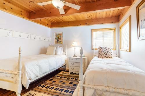 Boulder Bay Lodge