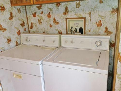 Roadrunner Club 137 Home Home