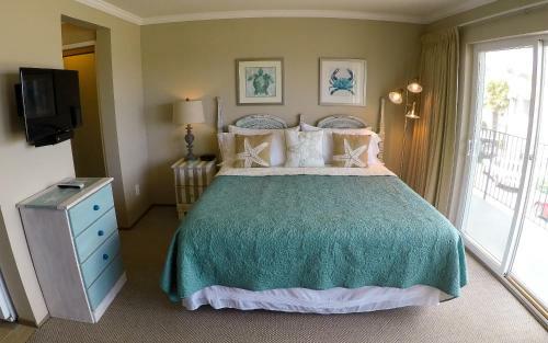 Hotel Capitola Beach Suites