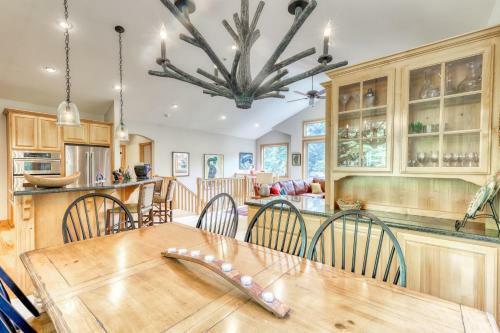 Agate Road Retreat
