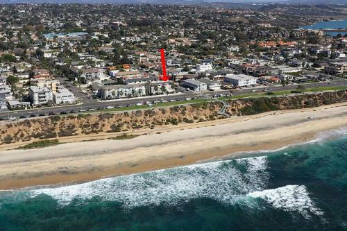 Sunset Dreams On The 101 - Professionally Prepared Using Cdc Guidelines