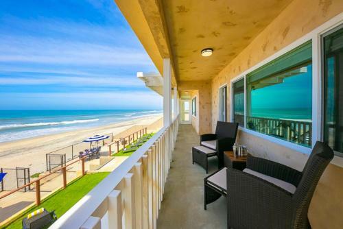 Cb-244d Ocean Point Carlsbad 3 Units