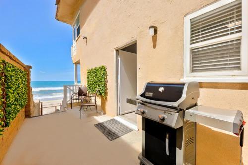 Cb-244d Ocean Point Carlsbad 3 Units